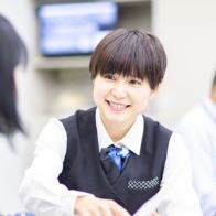 コース別による役割と担当 行員の成長を支える制度 新卒採用情報 南都銀行